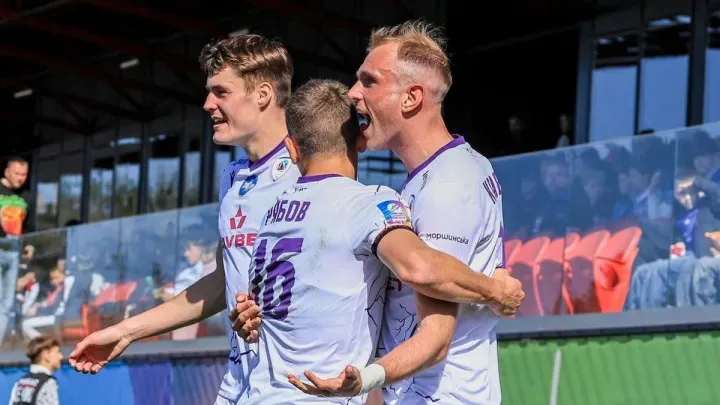 УПЛ, 22-й тур: ЛНЗ лідирує, Карпати зупинили Динамо — результати та турнірна таблиця